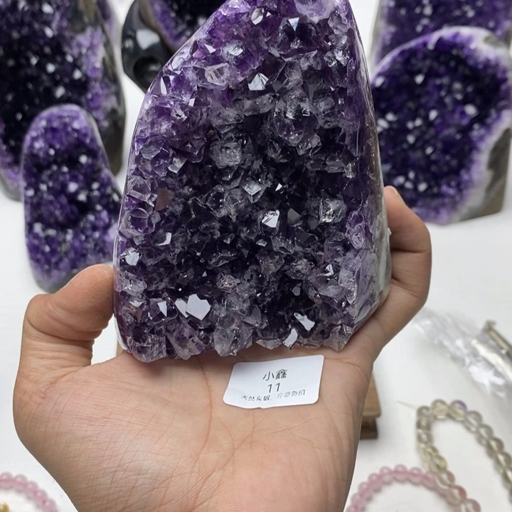紫晶大型摆件（非配饰）未镶嵌
