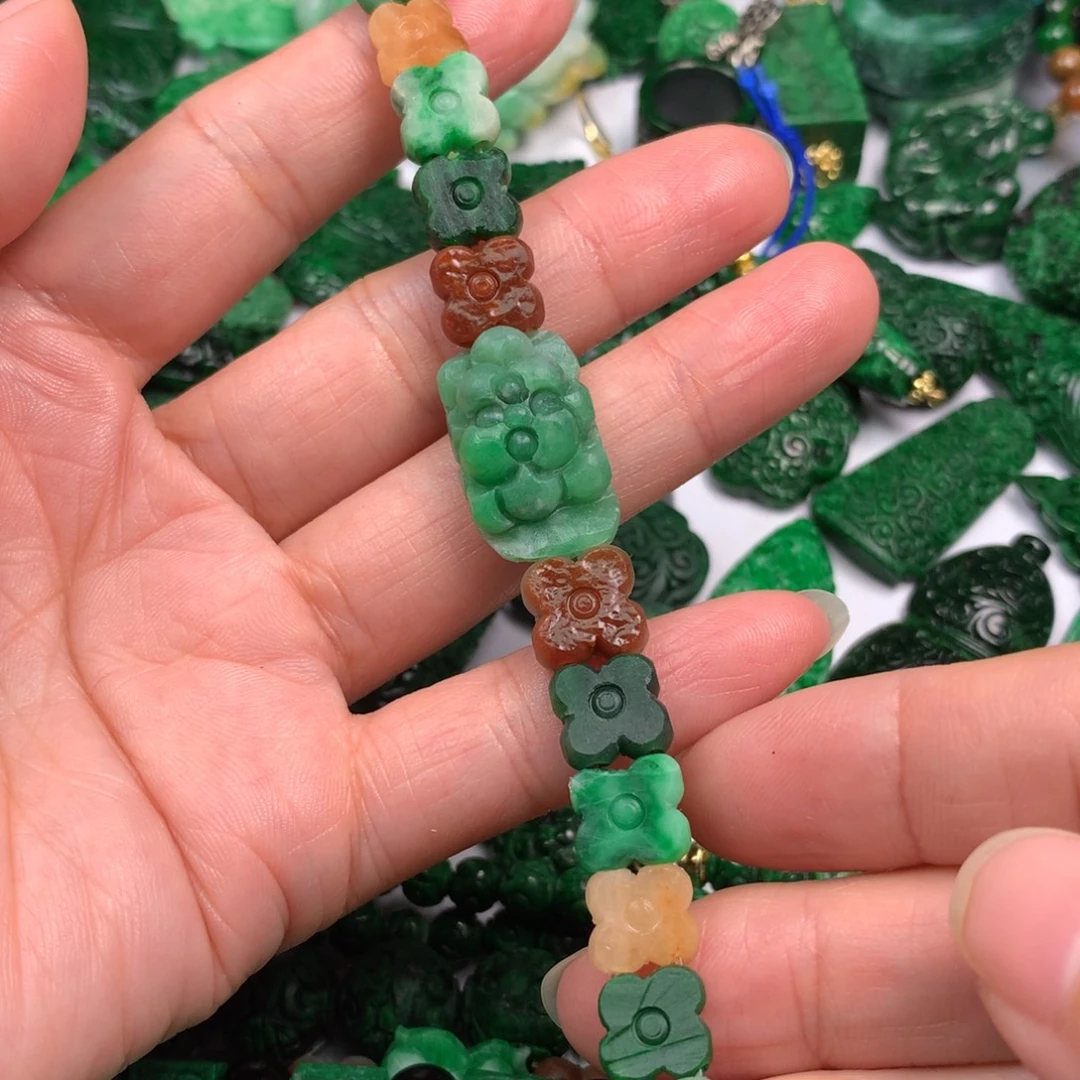 定制翡翠未镶嵌翡翠