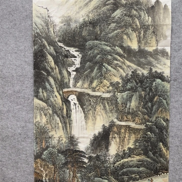 国画花鸟等图案为一体