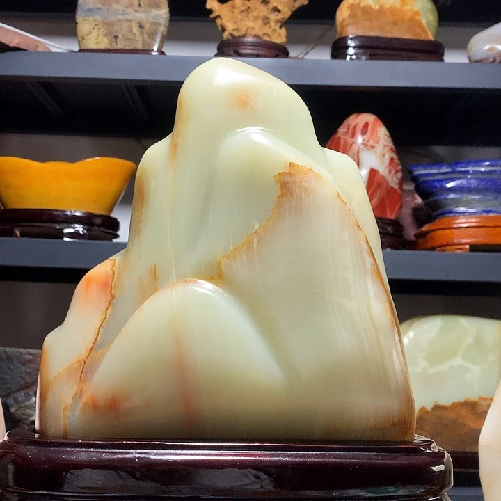 石材宽21厘米高31厘米