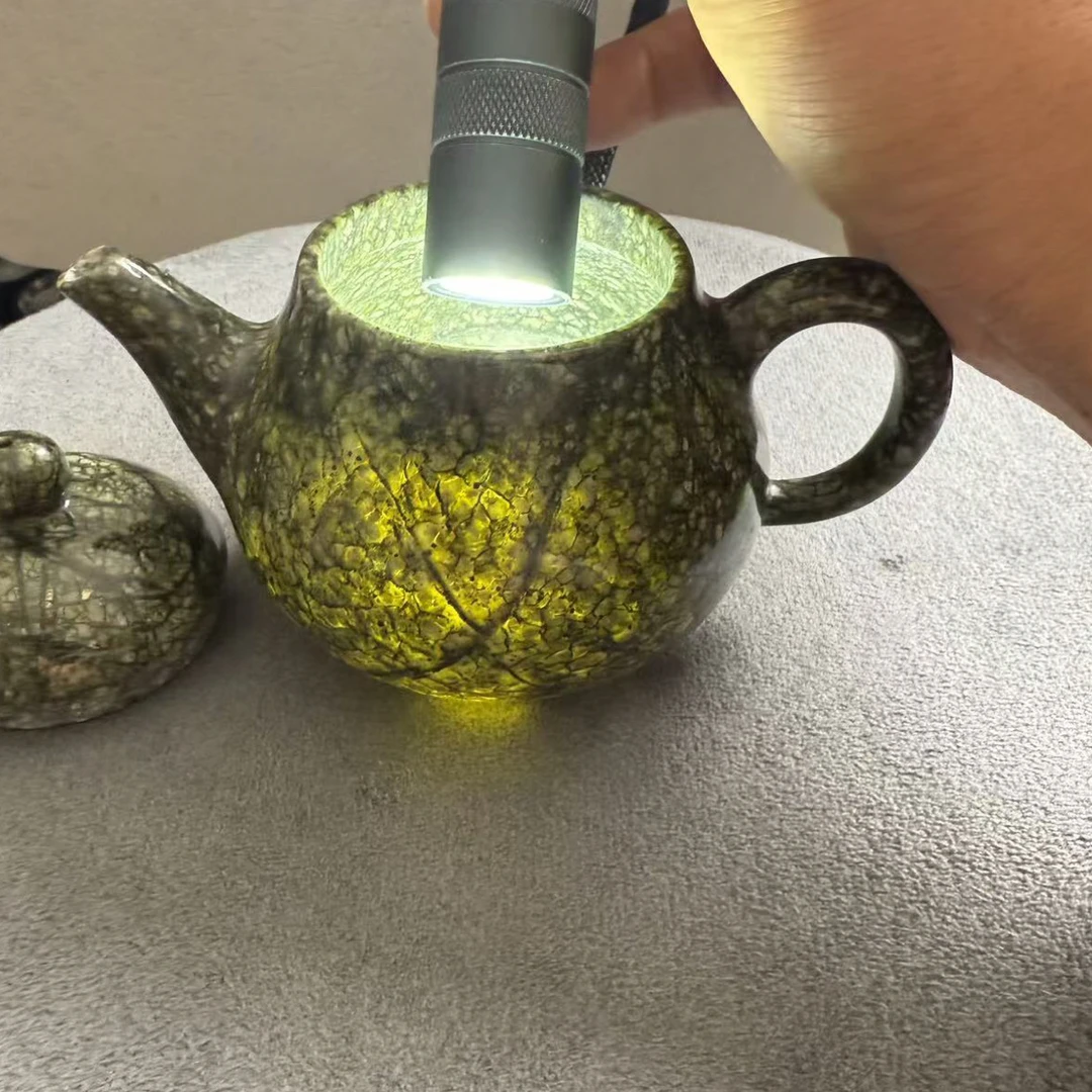 藏玉药王石网格纹茶壶