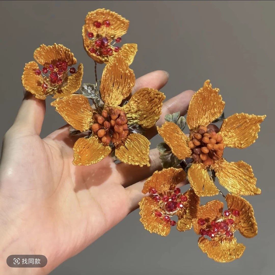 T7060 新中式金色花朵侧边夹发饰新娘秀禾龙凤褂小配饰
