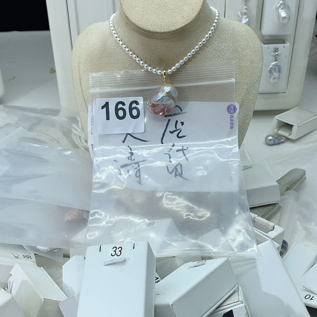 淡水珍珠颈饰合金