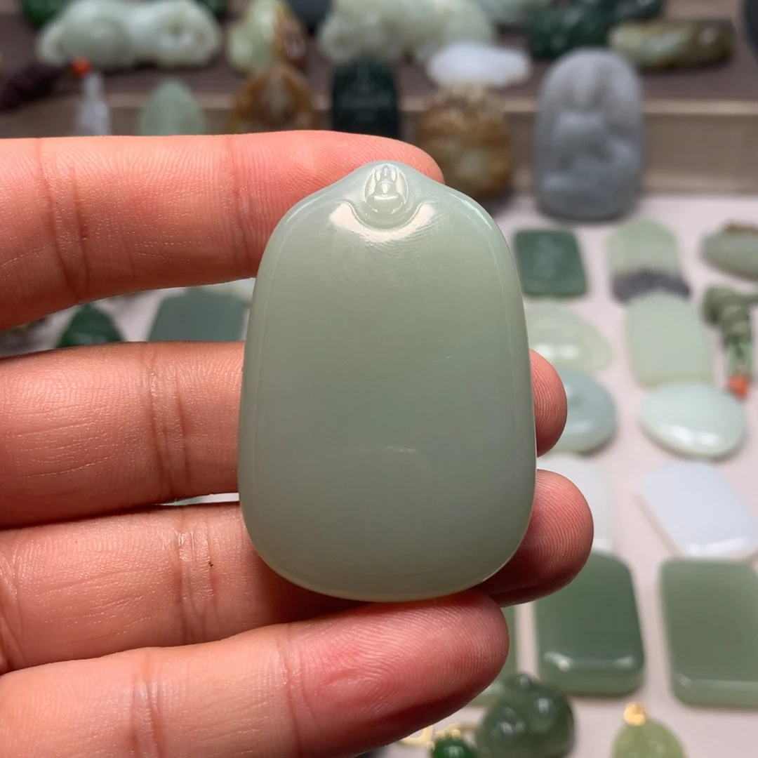 和田玉未镶嵌颈饰?**?