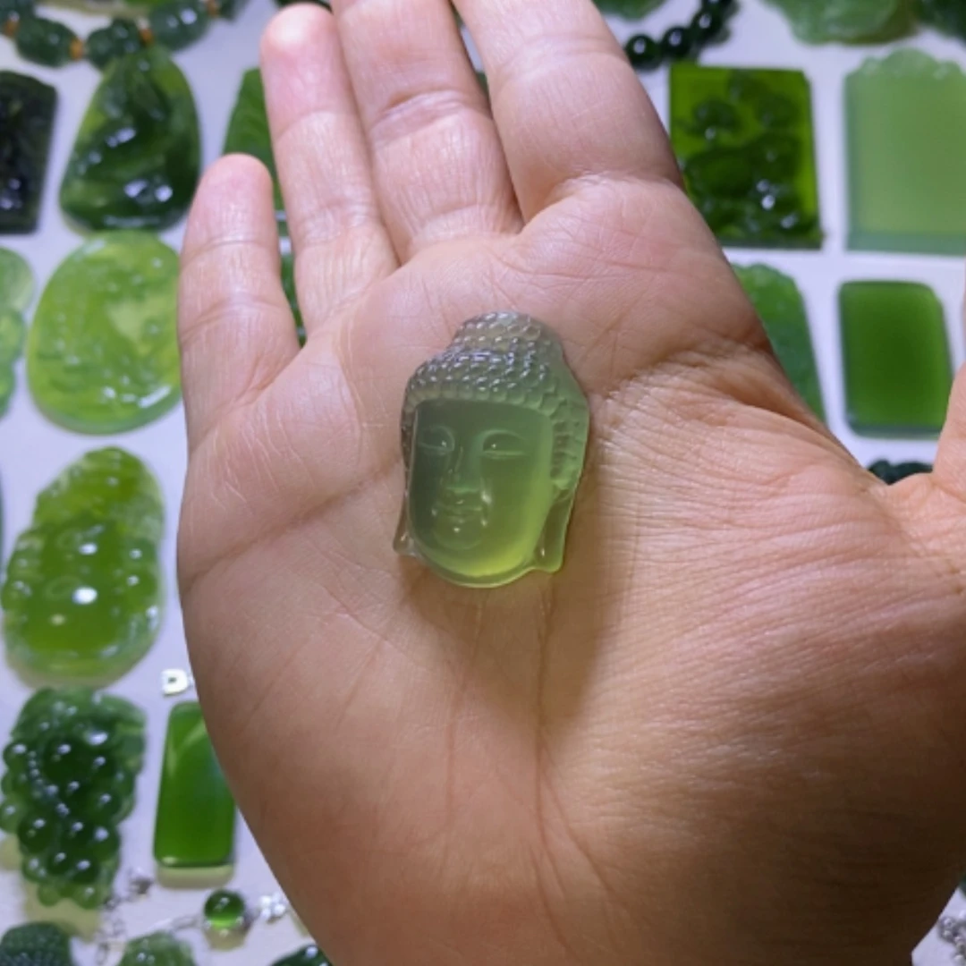 【闪购商品】未镶嵌蛇纹石玉颈饰