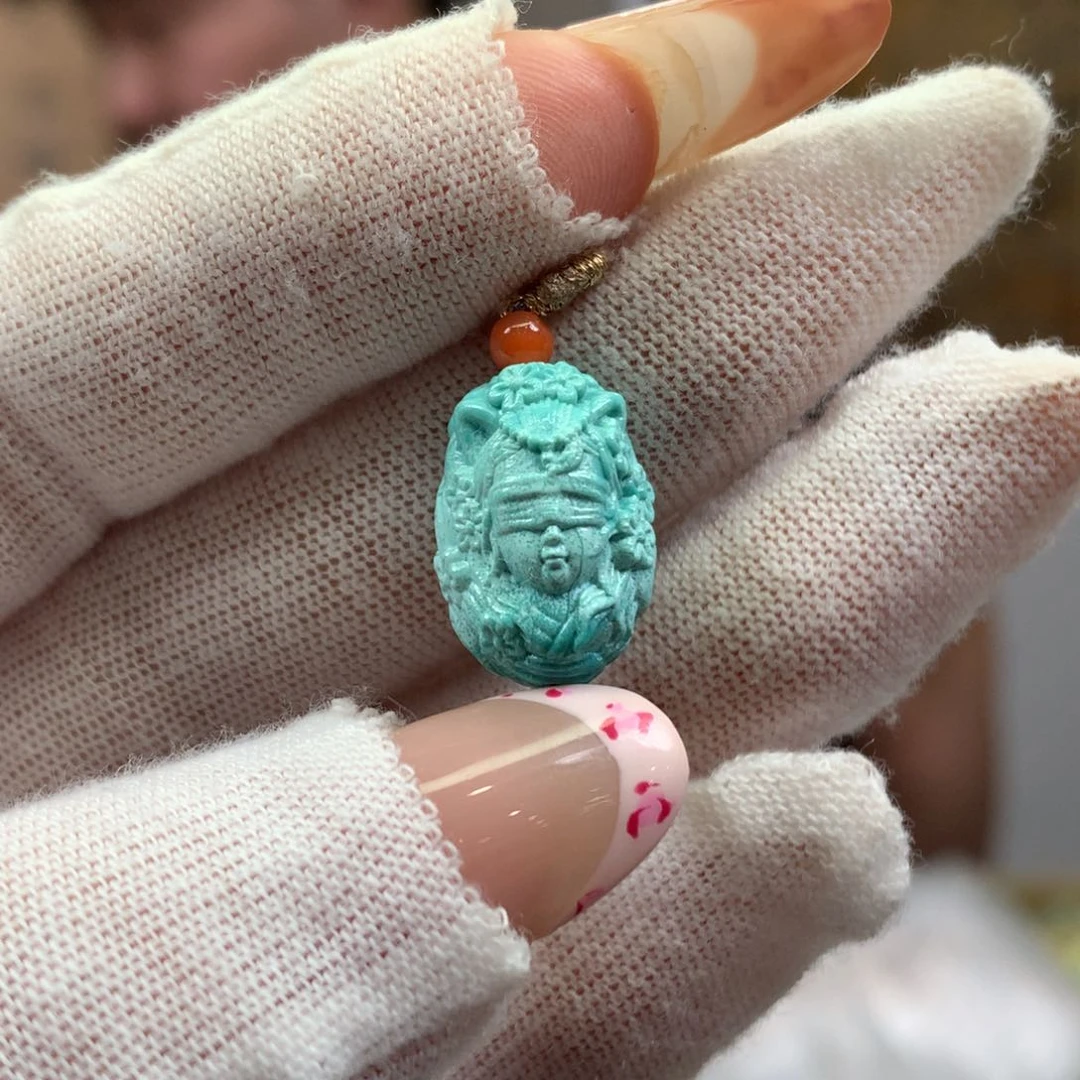 绿松石未镶嵌挂件