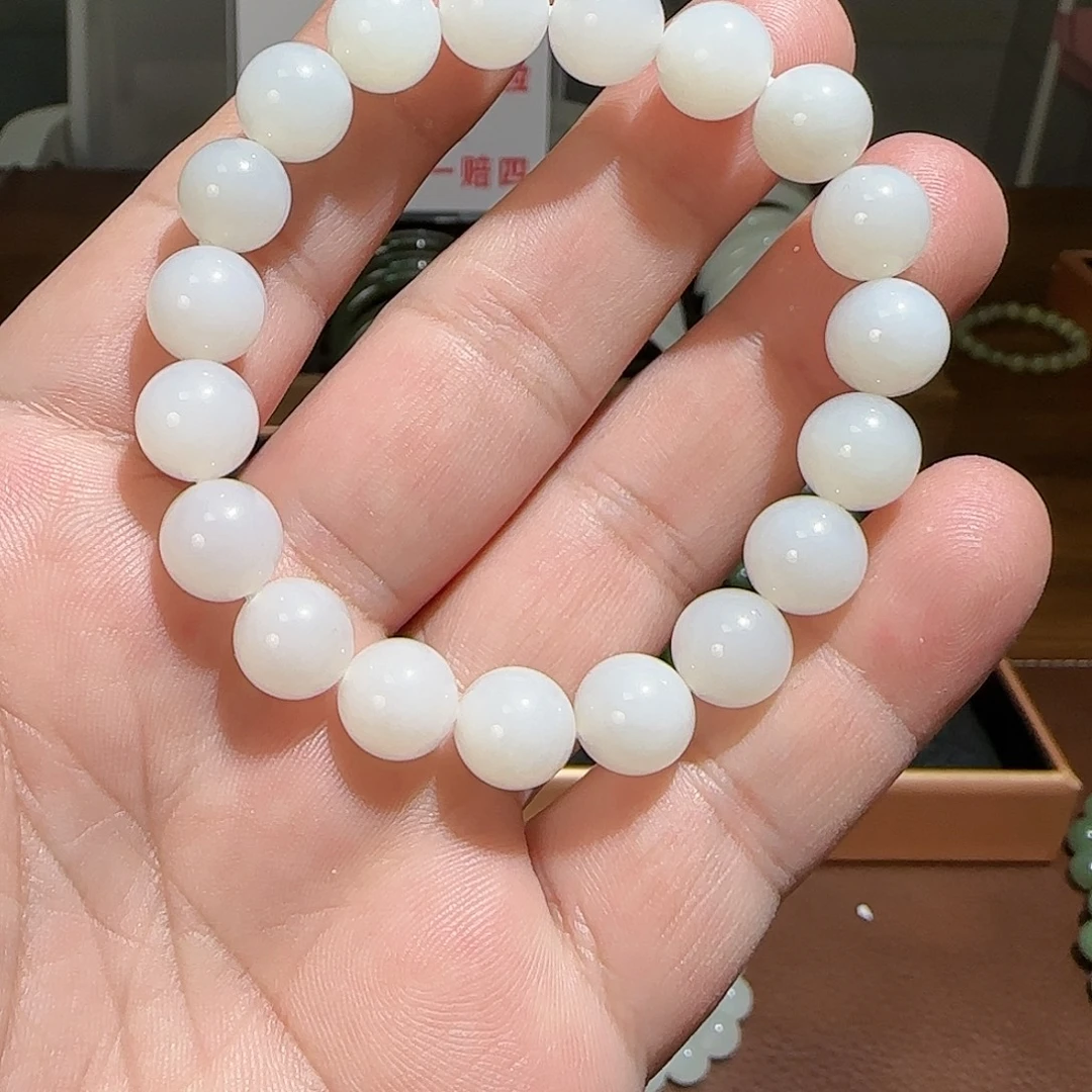 和田玉（糖玉）未镶嵌手链