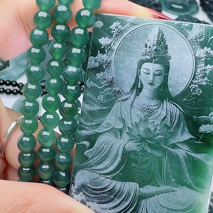 颈饰未镶嵌翡翠天然的A货翡翠多样性发其一