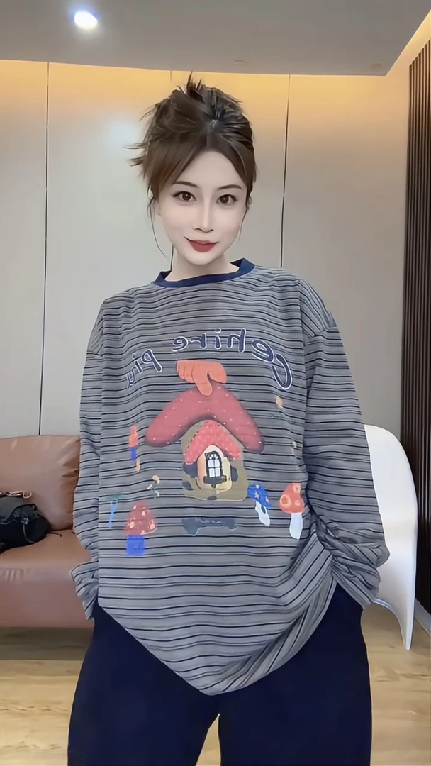 欧洲站女装2025秋冬新款时尚百搭洋气宽松显瘦减龄设计感条纹T 恤