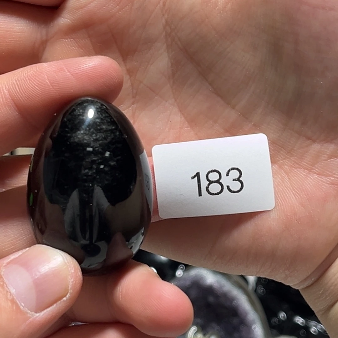 未镶嵌水晶大型摆件（非配饰）