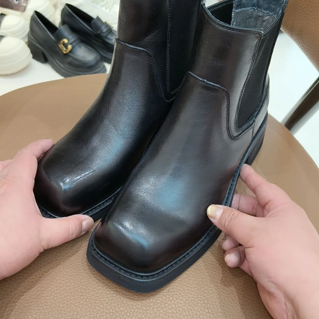 M****羊羔毛黑色39
