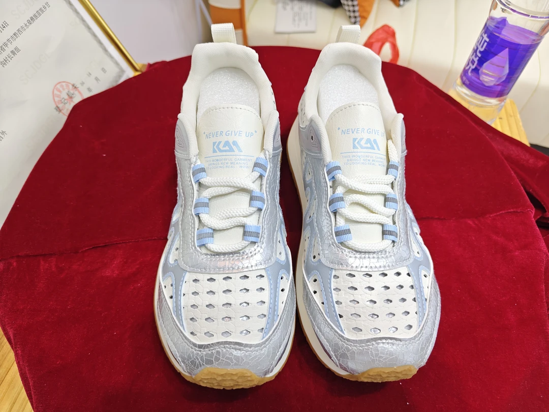 老爹鞋透气时尚休闲鞋球鞋60白红夏季休闲修面皮女鞋