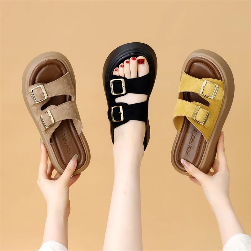 厚底休闲拖鞋女夏外穿2025新款时尚软底勃肯鞋配裙一字凉拖小码35