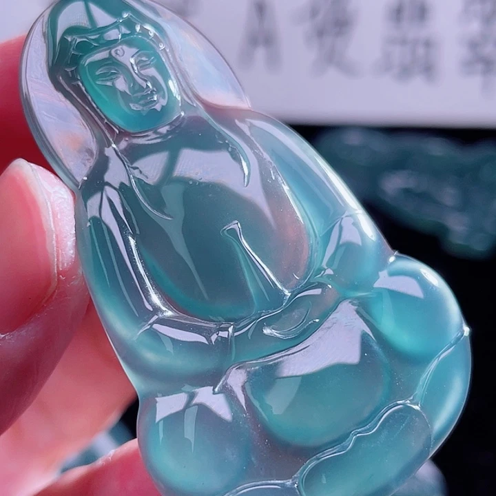 翡翠未镶嵌颈饰9999999999