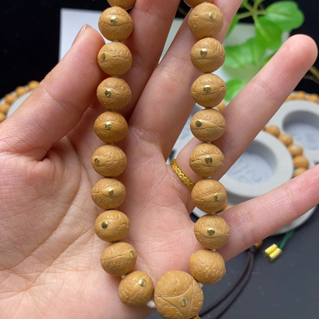 吊坠凤眼菩提12手串