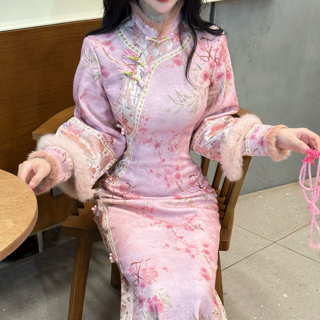 画报夫人原创自制高级温柔针织提花清宫改良旗袍 粉春格格