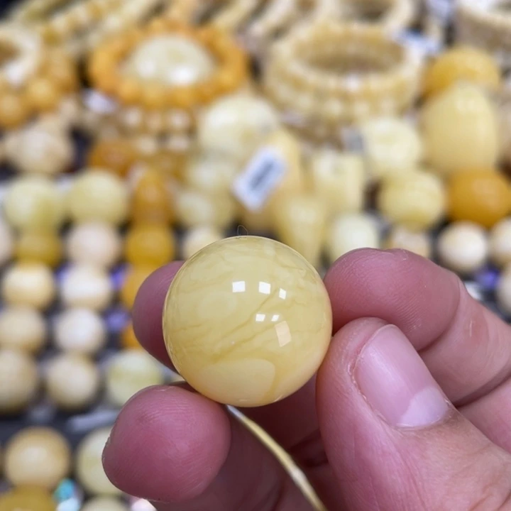 蜜蜡未镶嵌裸石19.5mm