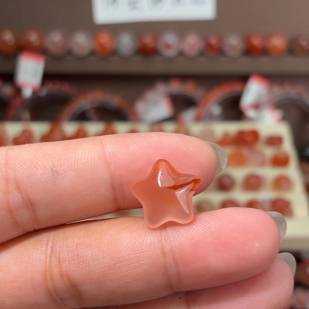 未镶嵌川料南红玛瑙星星