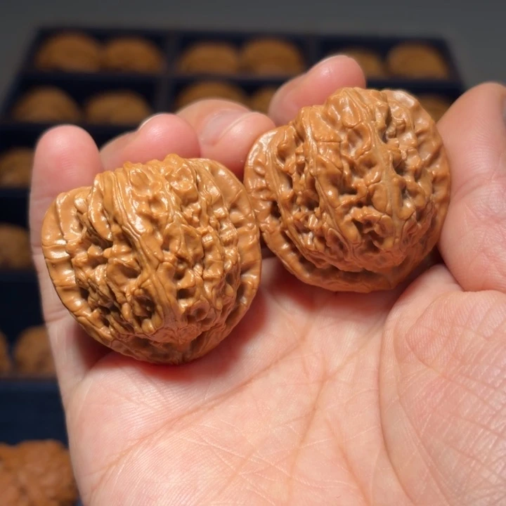 吊坠文玩核桃白狮子7397