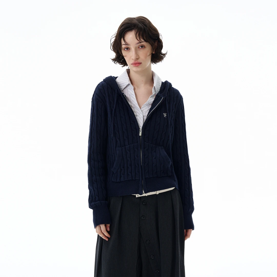 尾郎的店秋冬美式复古绞花连帽拉链针织衫外套女高级感毛衣上衣潮