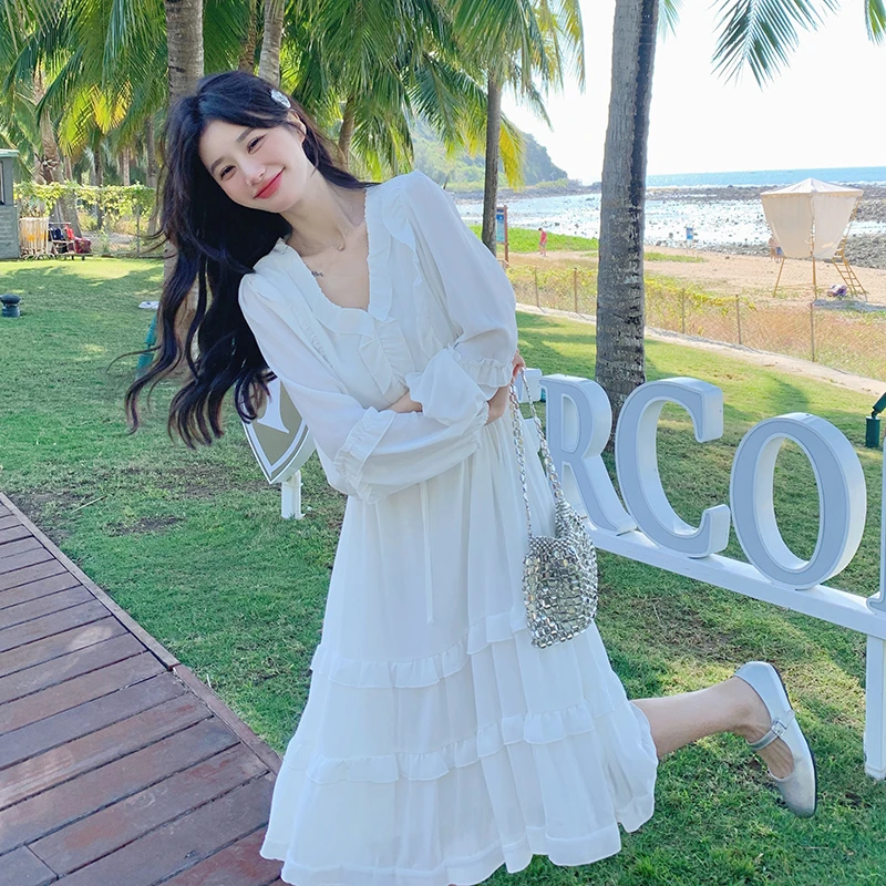 氛围感白色法式连衣裙女2025春秋新款设计感温柔风小众气质茶歇裙