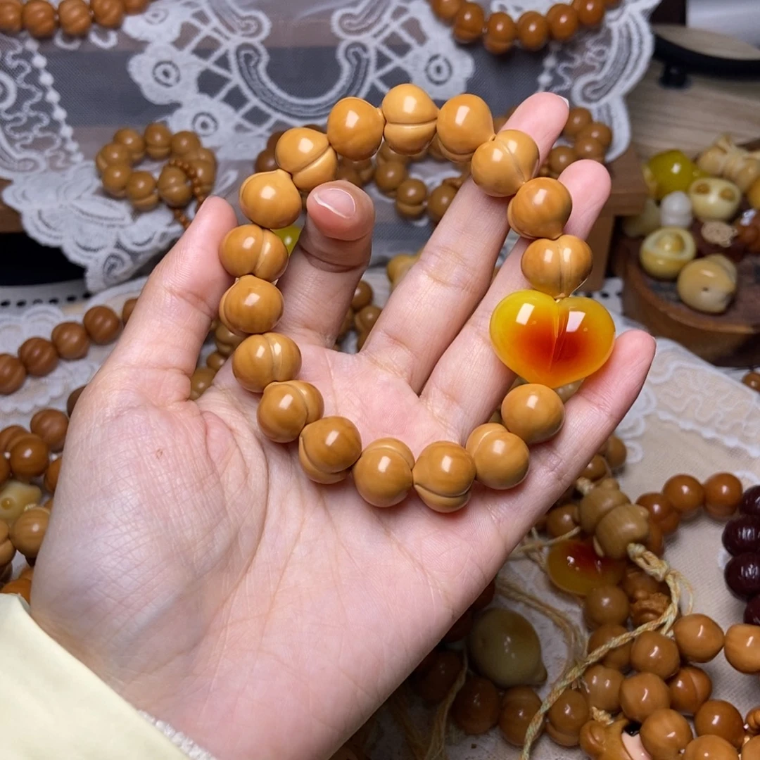 花***雨吊坠猴头核桃屁桃卡14