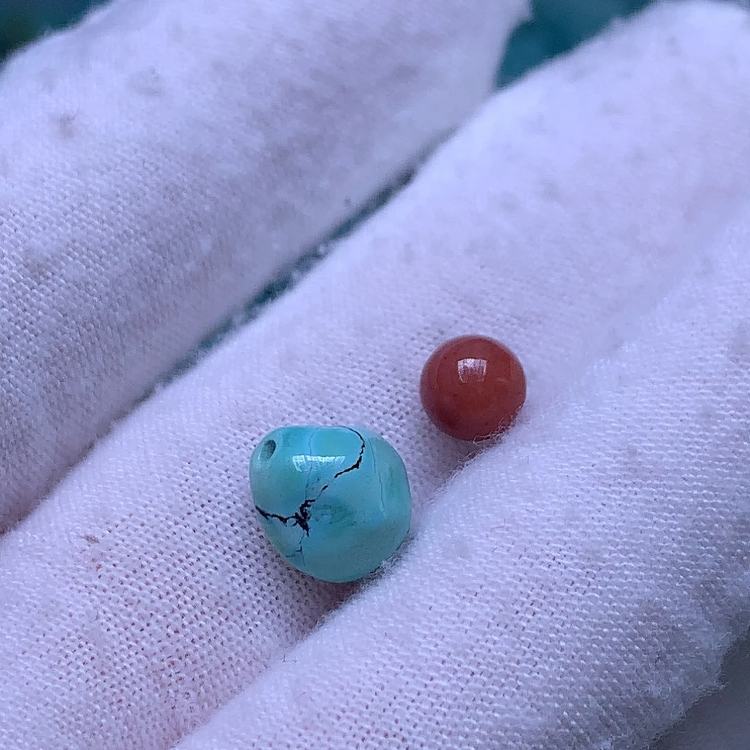 未镶嵌南红玛瑙珠宝奇石