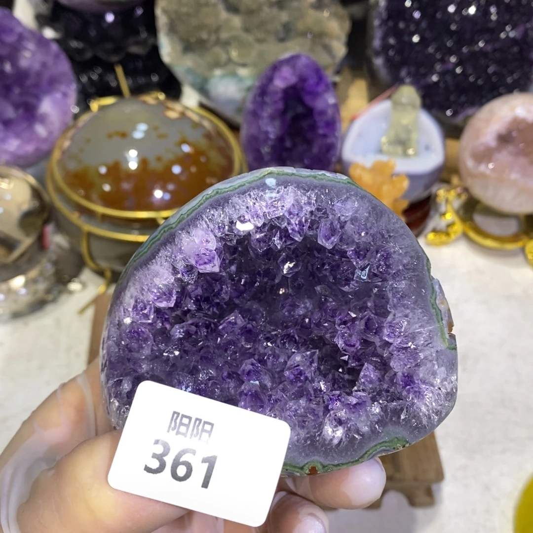 水晶未镶嵌大型摆件（非配饰）