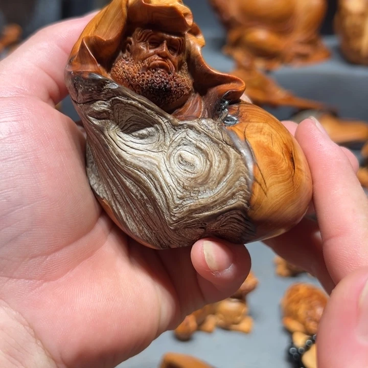 柏木（崖柏）点点关注，感谢