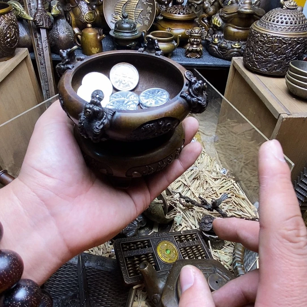 铜器精美摆件商品