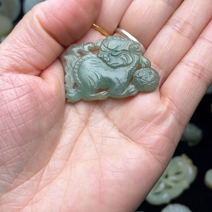 和田玉挂件未镶嵌智***肥