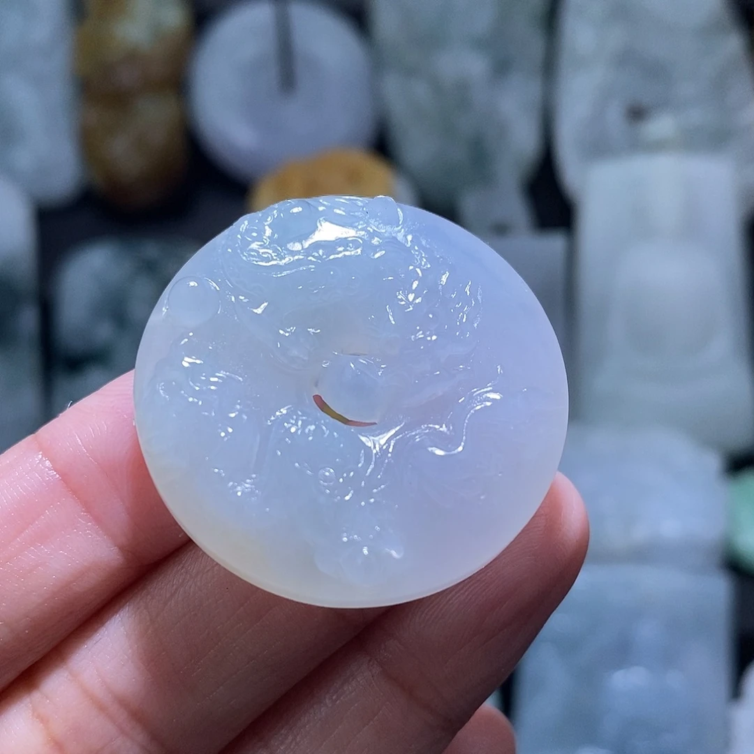 定制翡翠未镶嵌翡翠