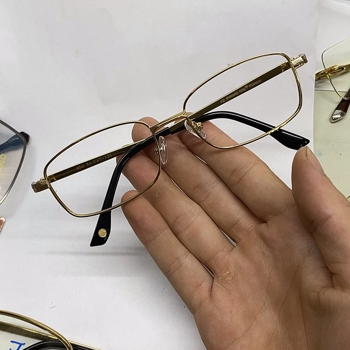 大****分体式竹叶青水晶眼镜100度清凉舒适