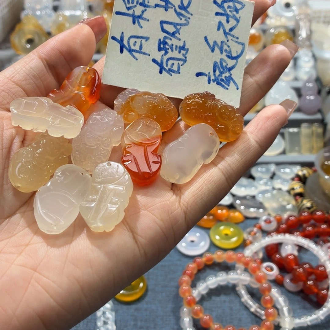 玛瑙/玉髓未镶嵌吊坠(不含链)