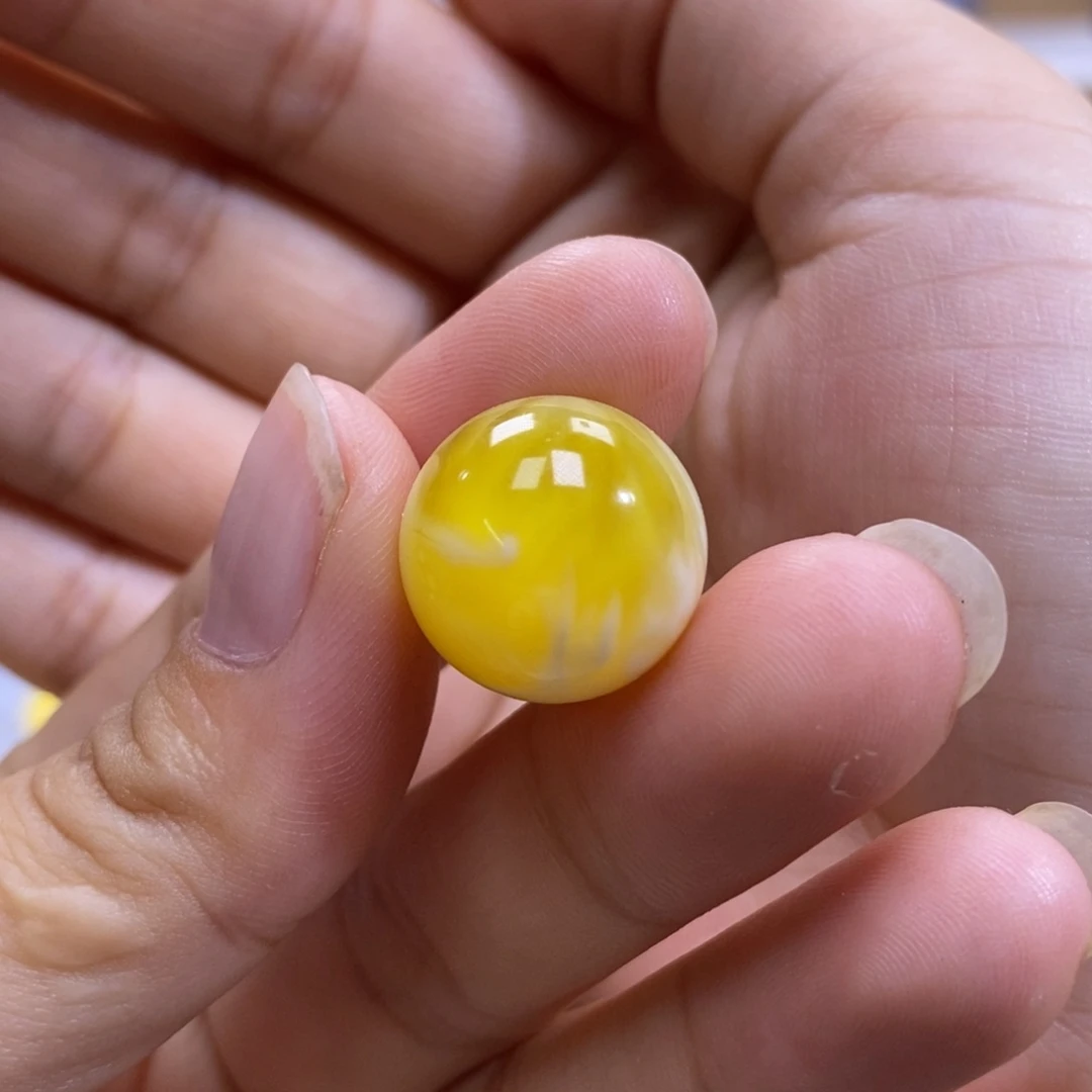 琥珀未镶嵌珠宝奇石16.9