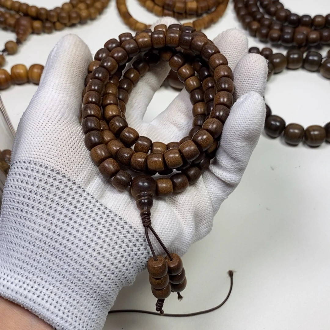 璞***草檀香木老山檀香78沉水焦糖奶香