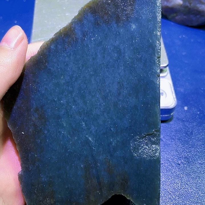 未镶嵌和田玉（糖玉）珠宝半成品