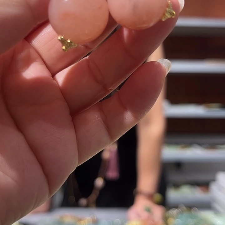 岫玉未镶嵌毛衣链