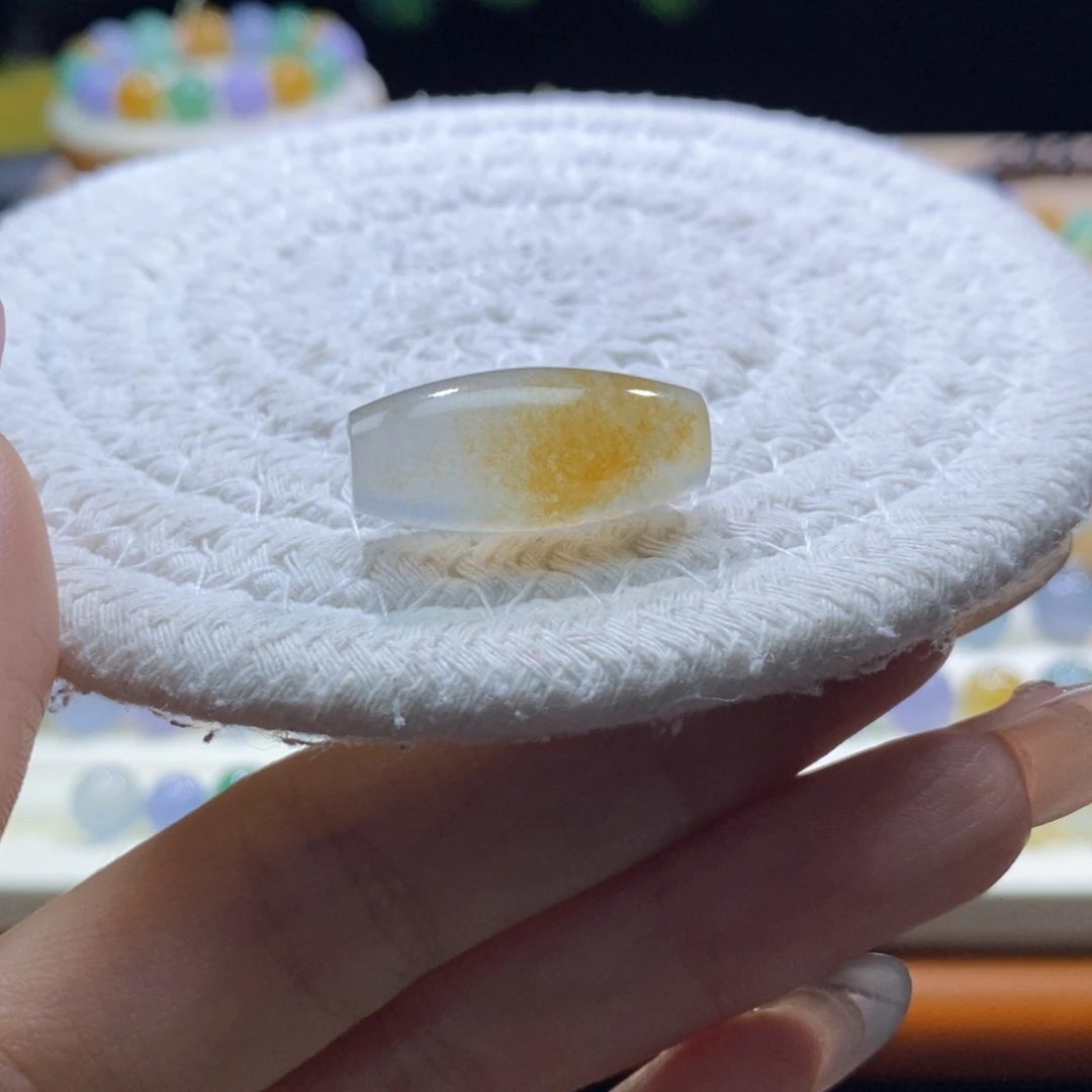 翡翠未镶嵌颈饰翡翠高冰黄花橄榄珠