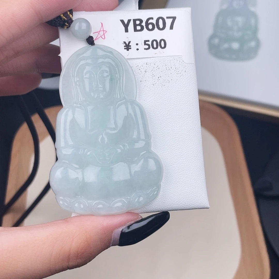 翡翠未镶嵌颈饰YB607