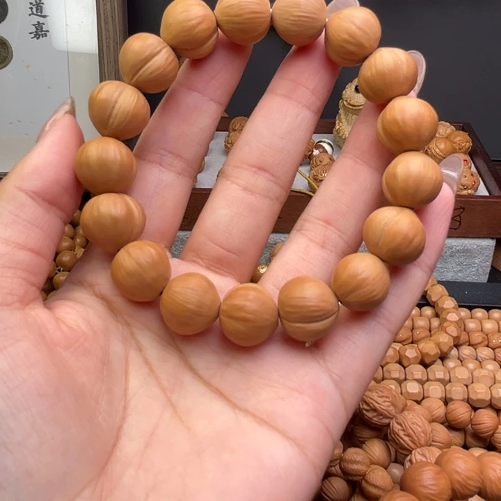 猴头核桃手串保**R屁桃