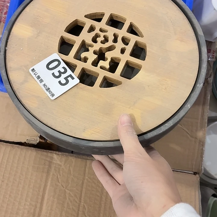 c***龙茶具微暇，介意勿拍紫砂