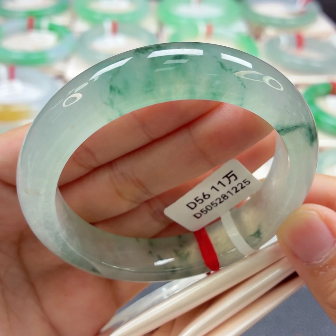 翡翠未镶嵌手镯60号冰蓝花99