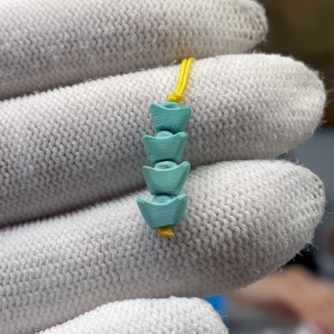 绿松石未镶嵌挂件