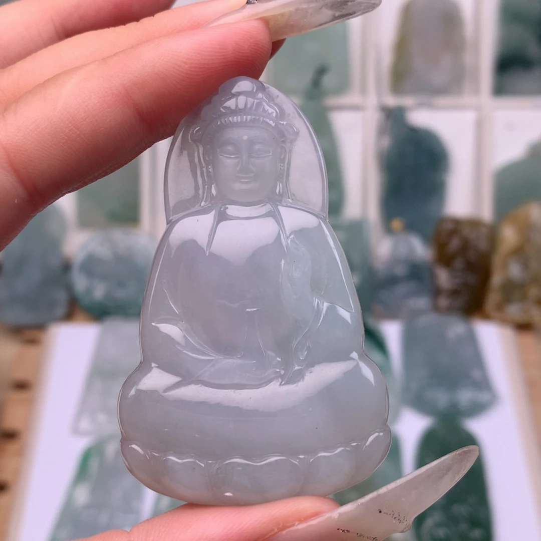 翡翠未镶嵌颈饰素衣