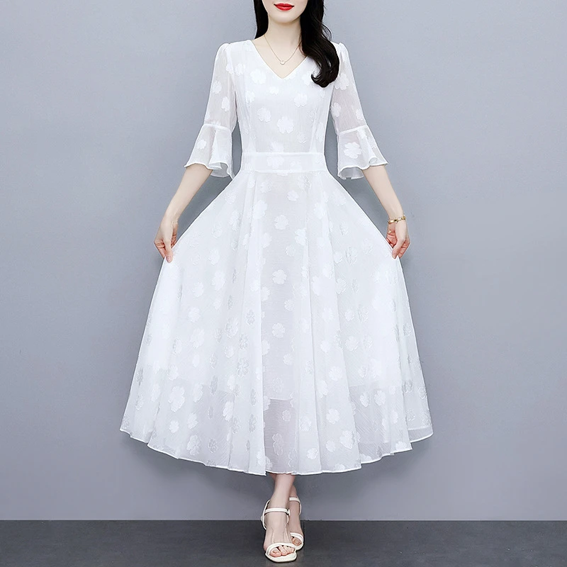 xrk8022法式气质雪纺连衣裙女2025夏季新款时尚优雅收腰白色长裙