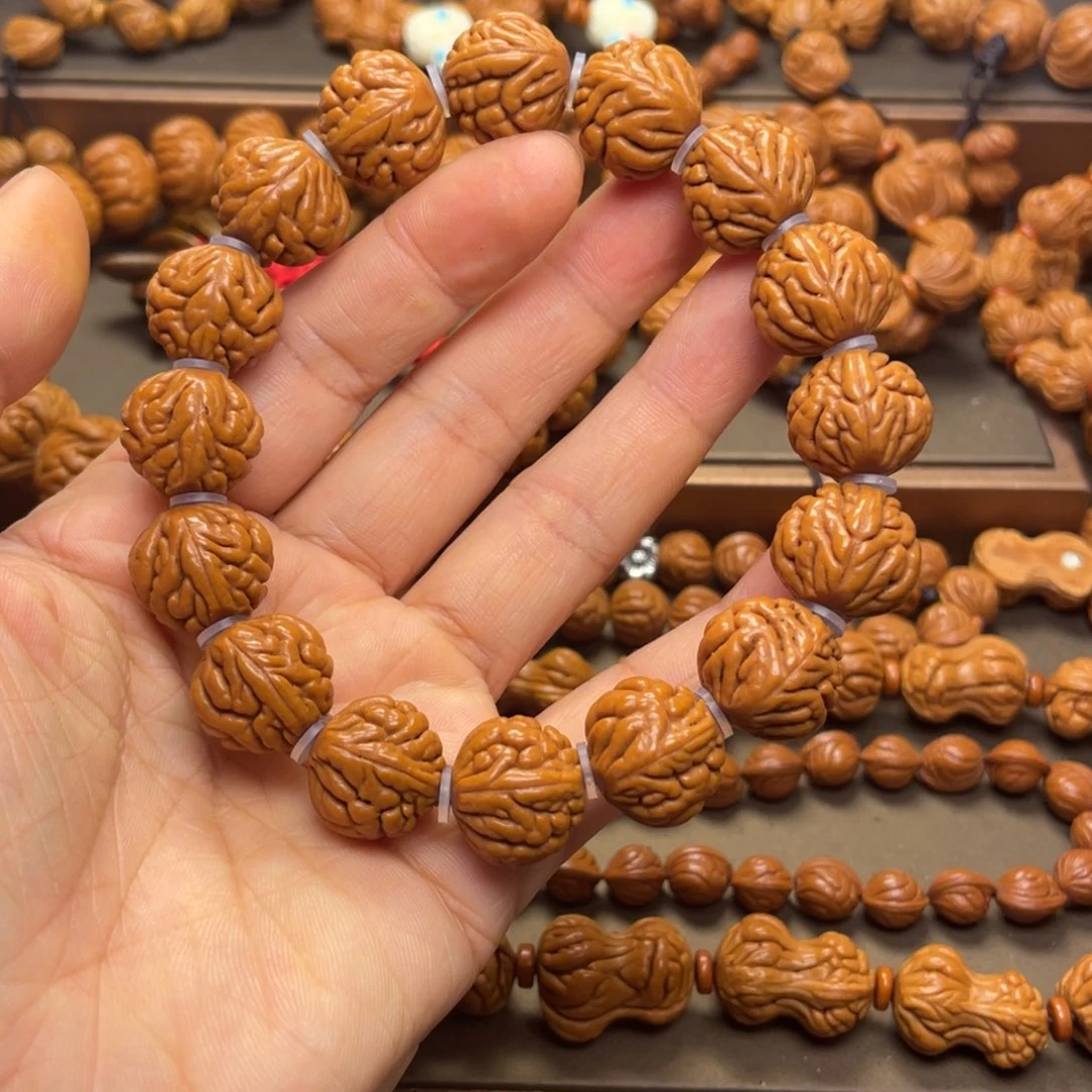 桃核手串龙纹桃核3
