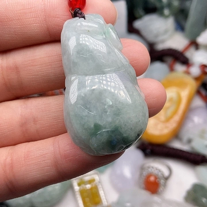 未镶嵌挂件翡翠q