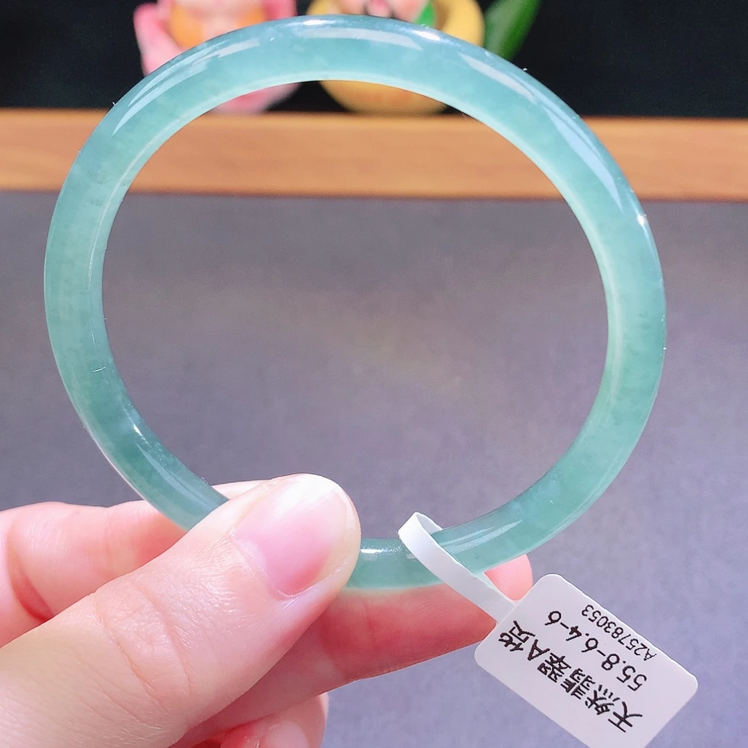 翡翠未镶嵌手镯天然翡翠