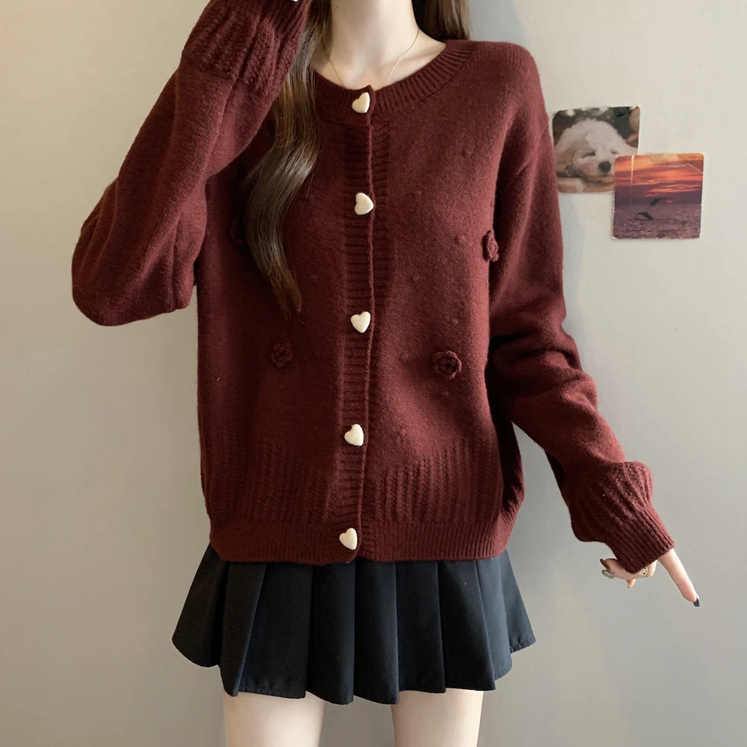 时尚大码2025秋款套头毛衣开衫显瘦针织衫披肩设计感宽松上衣外套